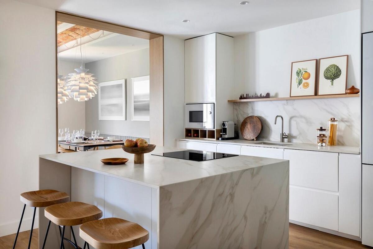 Apartamento Luxury With King Beds & Ac In Heart Of Bcn *